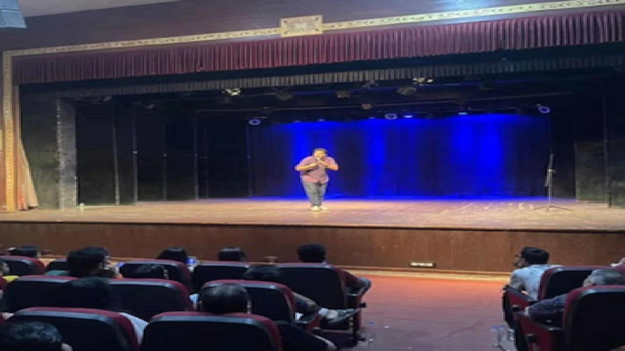 vivek-samtani-live